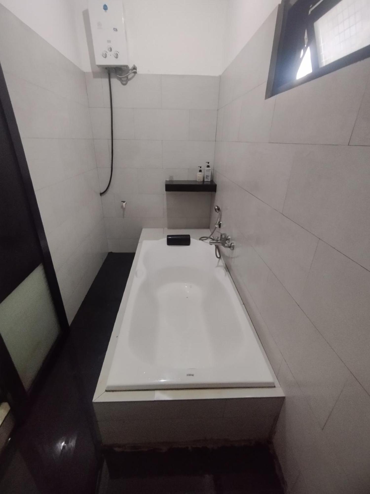 Villa Cassandra Cigombong 외부 사진
